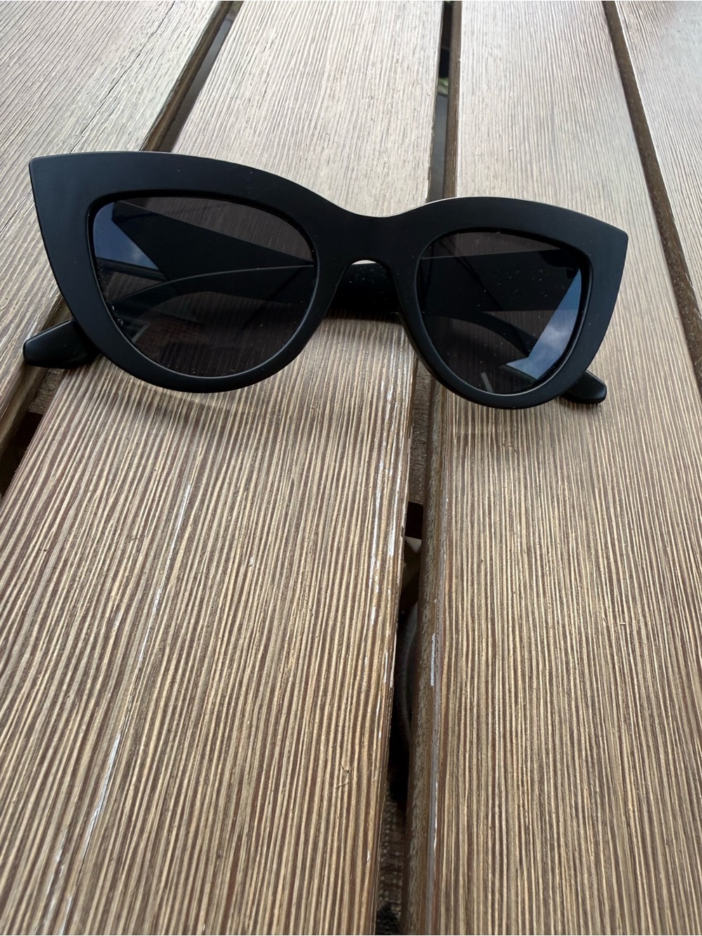 Black Retro Cat Eye Sunglasses Matte Frame Fashion Shades Y2K
